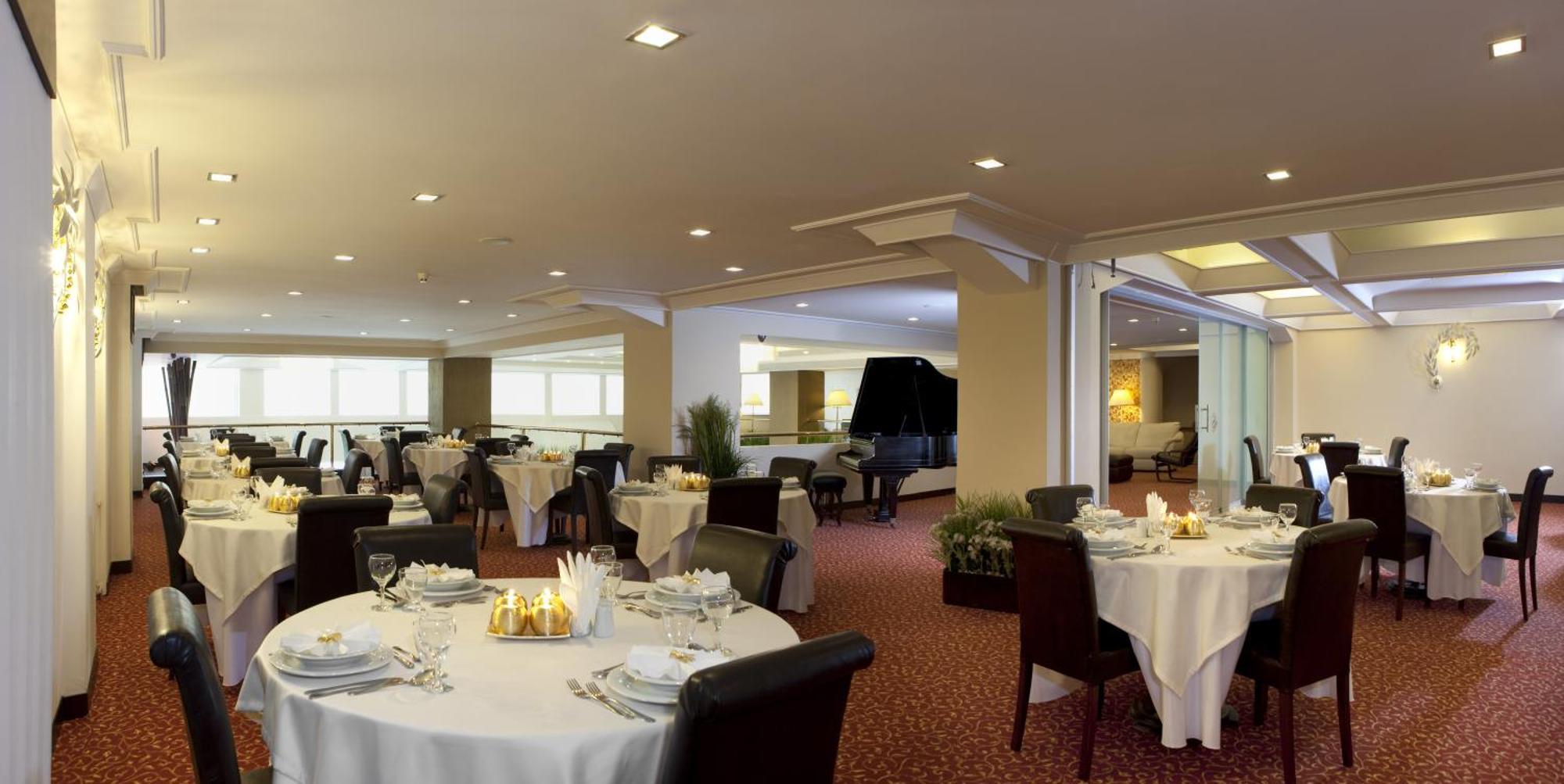 Susuzlu Atlantis Hotel Izmir Bagian luar foto